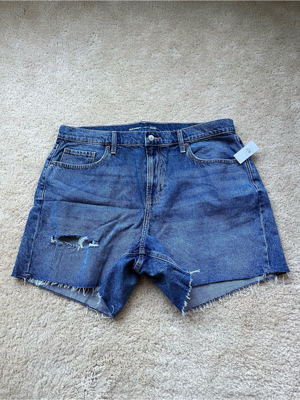 ⭐️ NWT Old Navy High Rise Baggy Distressed Denim Shorts - Size 14 - 100% Cotton